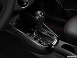  Gear shifter/center console photo